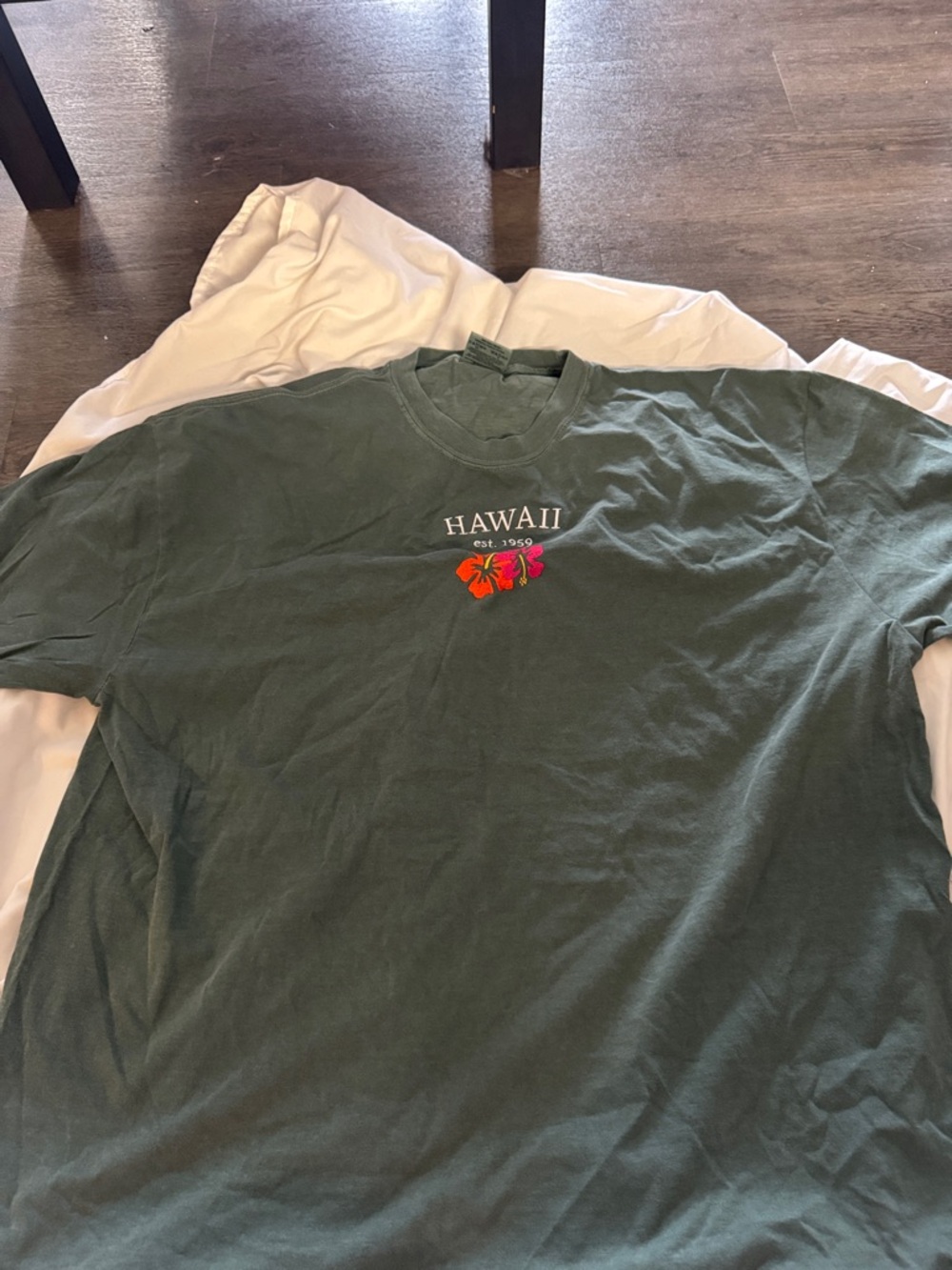 Hawaii Graphic Short Sleeve Tee - Green